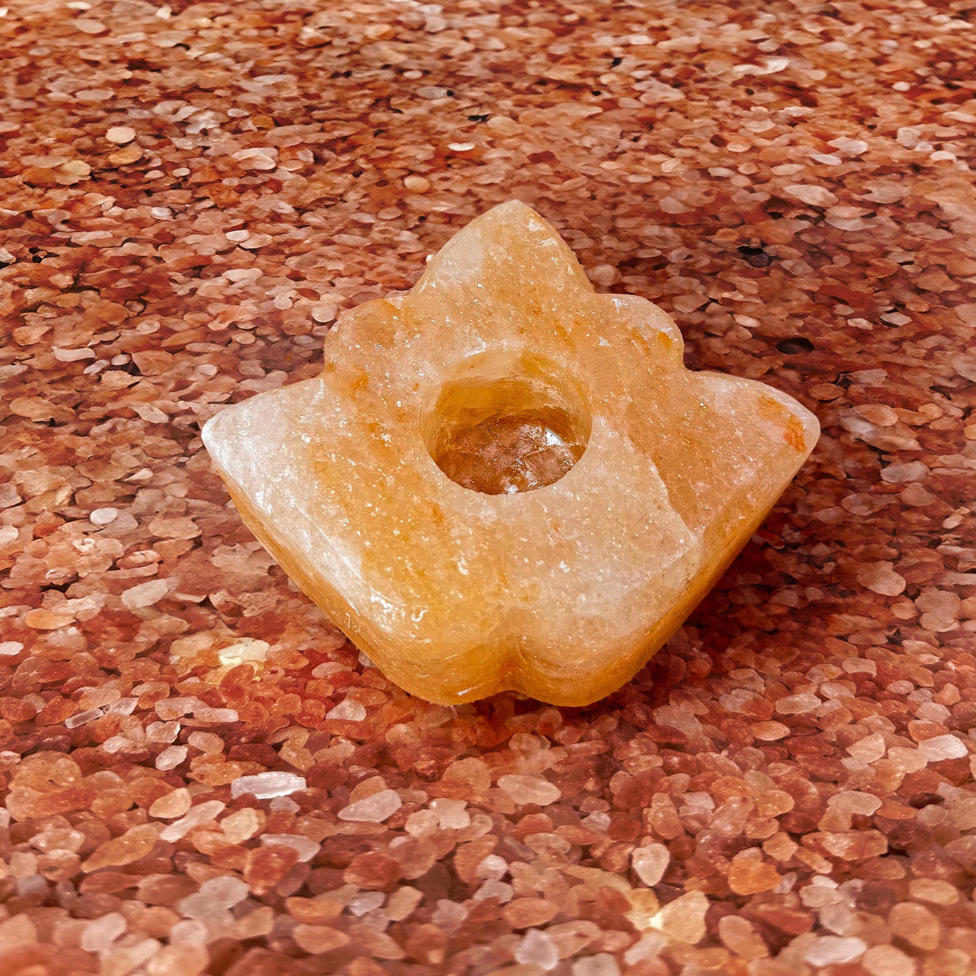 Leaf-Shaped Himalayan Salt Candle Holder: Hand-Carved Natural Decor