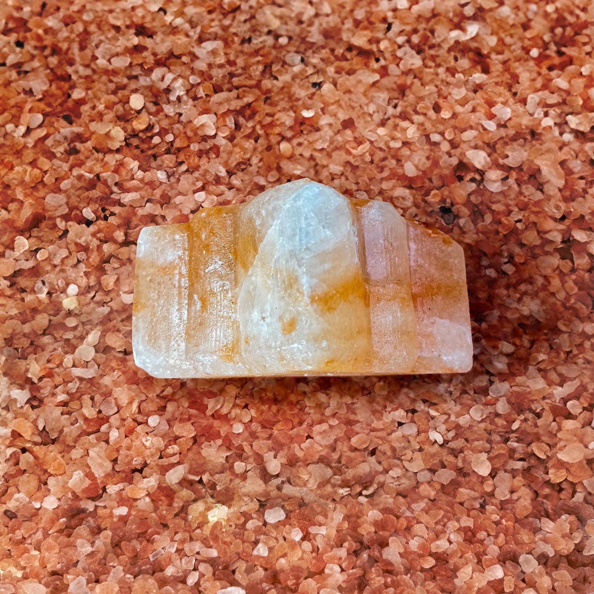 Leaf-Shaped Himalayan Salt Candle Holder: Hand-Carved Natural Decor