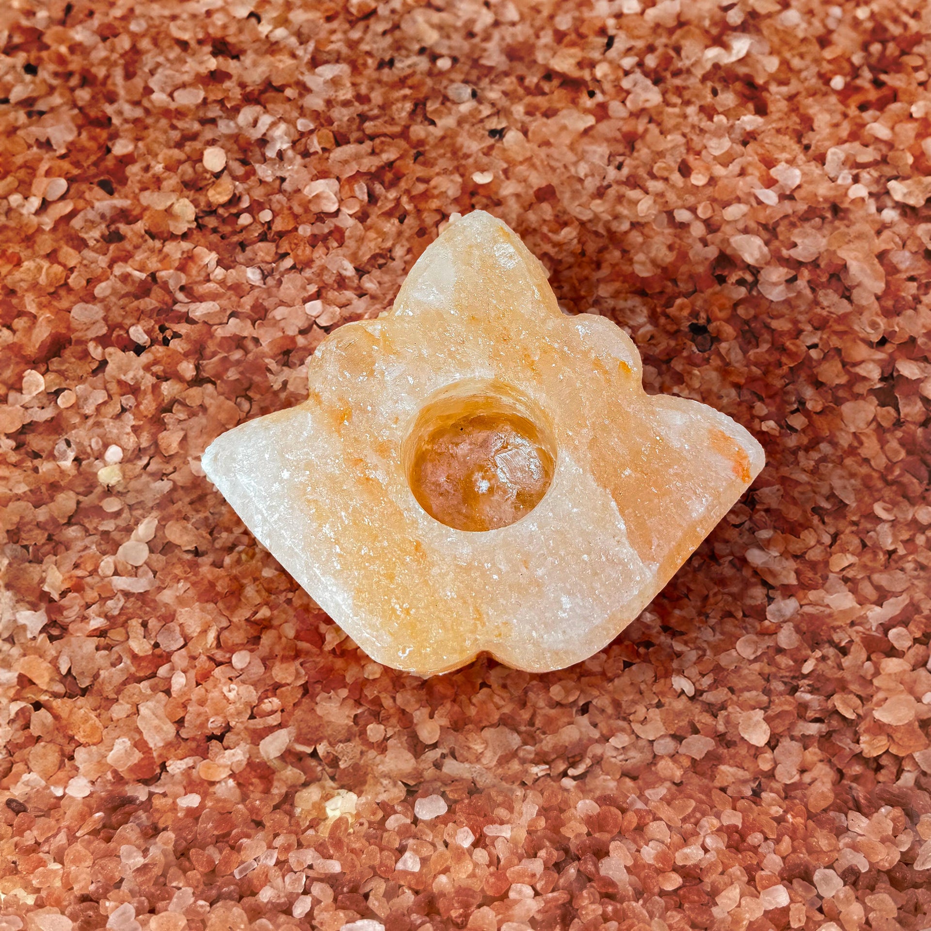 Leaf-Shaped Himalayan Salt Candle Holder: Hand-Carved Natural Decor