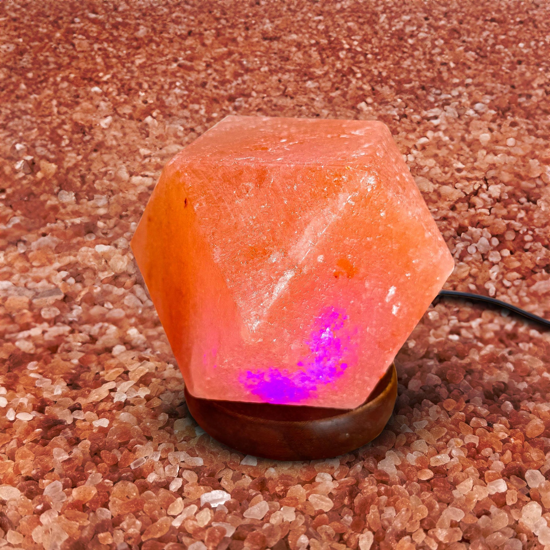Mini Hexagon Himalayan USB Salt Lamp: Hand-Carved Natural Decor