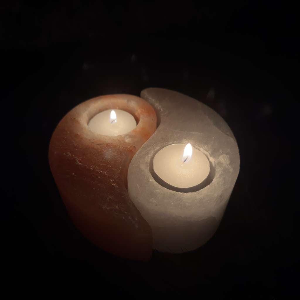 Ying Yang Himalayan Salt Candle Holder: Hand-Carved Natural Decor